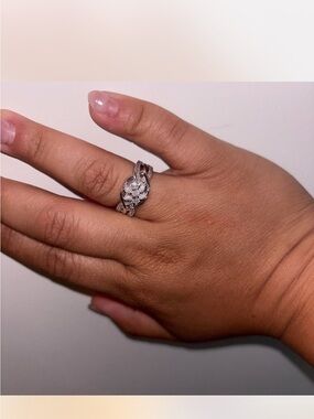 Sterling Silver Natural diamond Twisted Band Ring - Women Jewelry